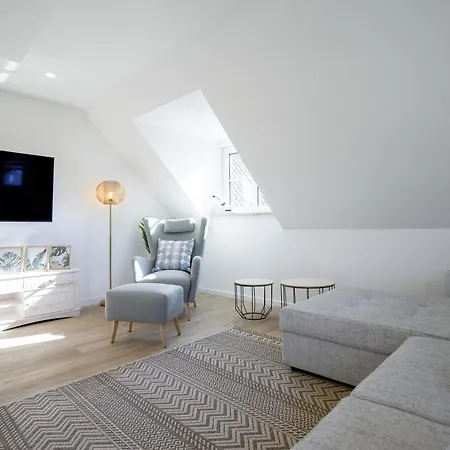 Sonnenglueck - Helle Und Moderne Am Appartamento