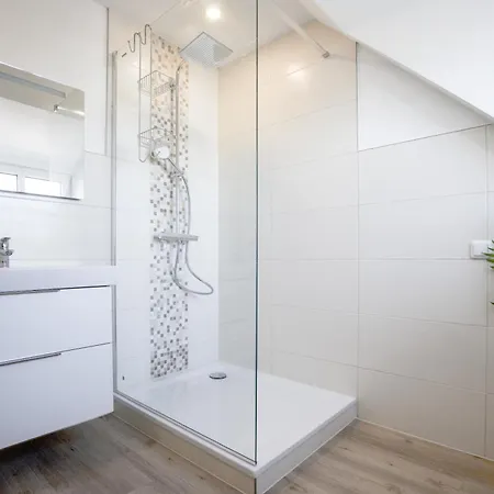 Sonnenglueck - Helle Und Moderne Am Apartmán *